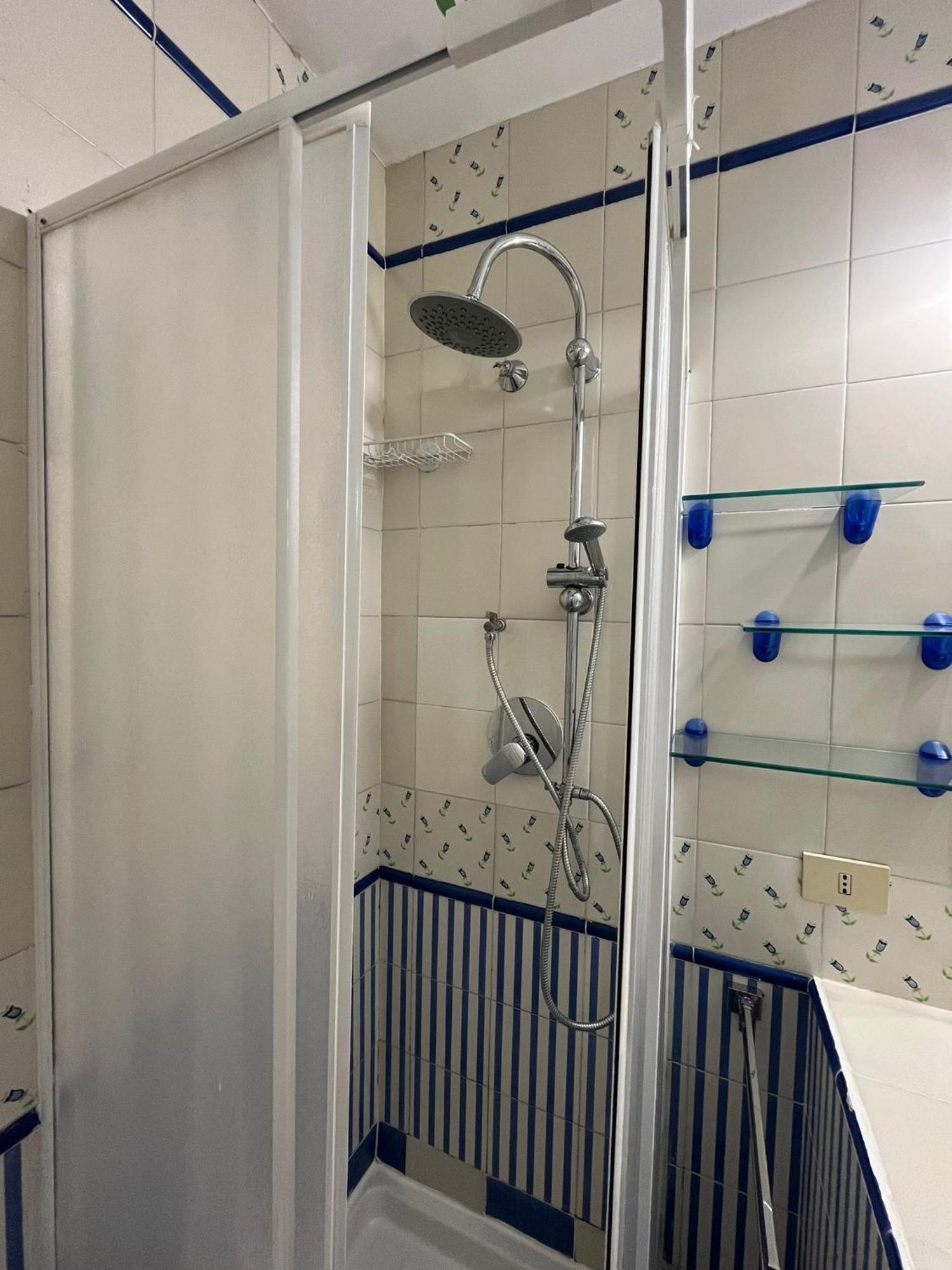 Stanza Con Ottima Posizione Hotel Rome Bagian luar foto